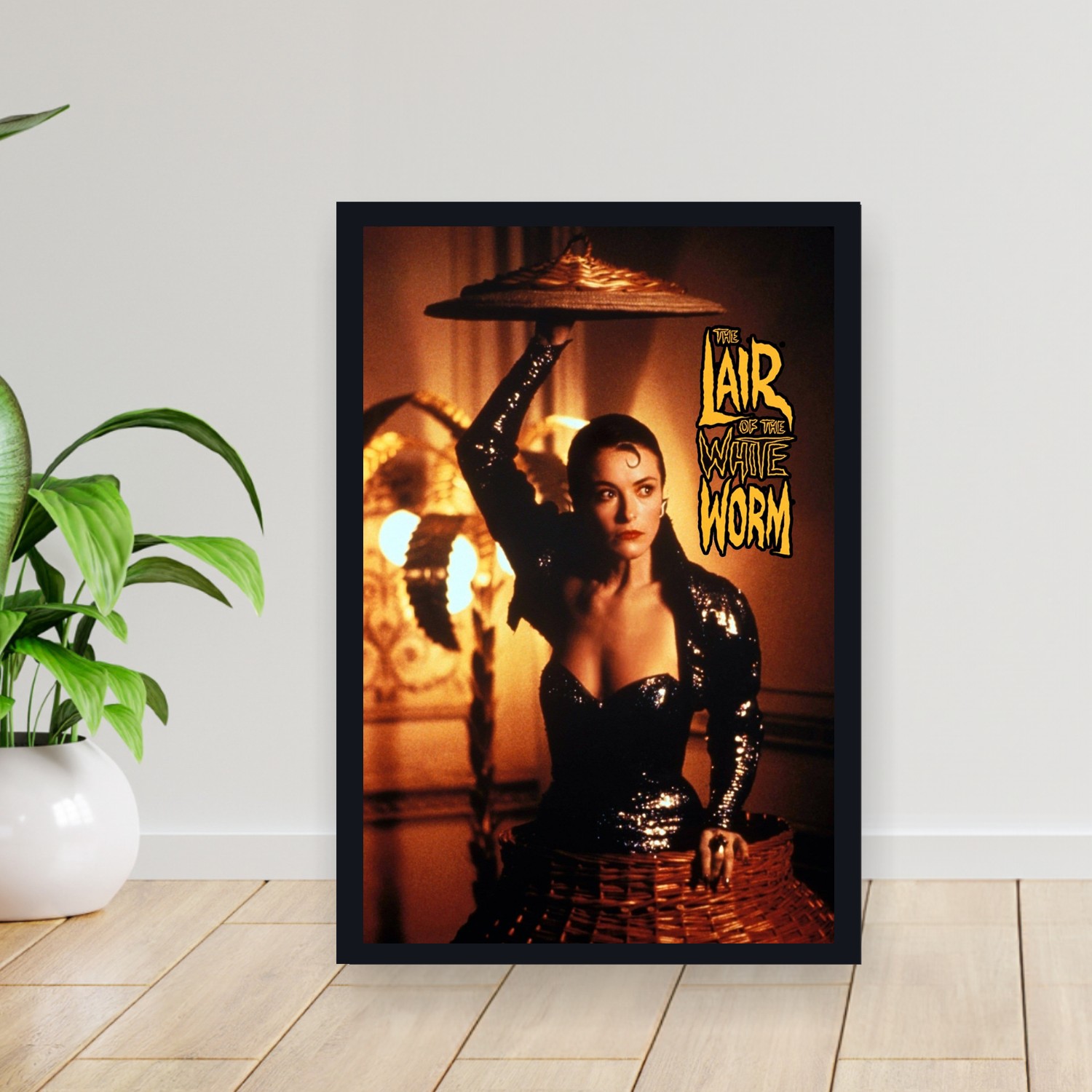 Cuadro 30x40cm Pelicula - The Lair of the White Worm (1988)