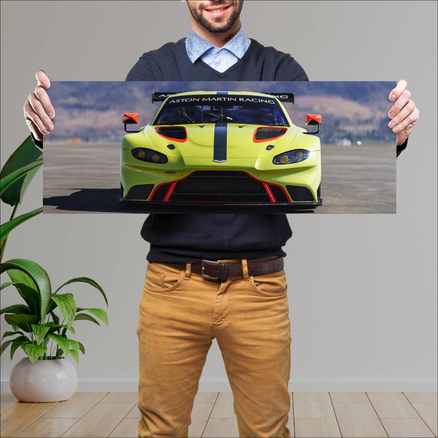 Cuadro grande 30x80cm 2018 aston martin vantage gt 620 Aston Martin